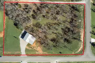 370 Rolling Bnd Rd, Alvord, TX 76225 - Photo 7