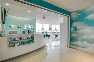 2430 Victory Park Ln, Dallas, TX 75219 - Photo 19