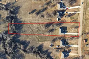 231 Julian Ln, Poolville, TX 76487 - Photo 35