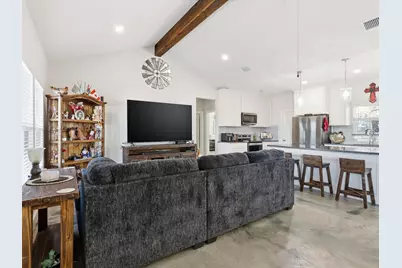 231 Julian Lane, Poolville, TX 76487 - Photo 5