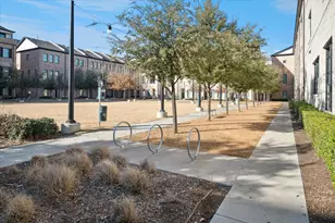 14983 Oak St, Addison, TX 75001 - Photo 37