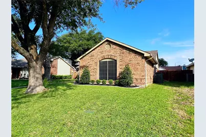 6828 Younger Drive, The Colony, TX 75056 - Photo 3
