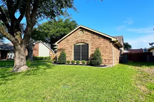 6828 Younger Dr, The Colony, TX 75056 - Photo 3