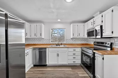 324 Whispering Oaks, Mineral Wells, TX 76067 - Photo 11