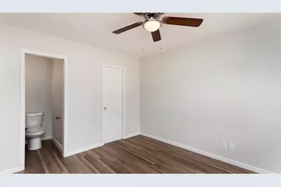 837 Yale Avenue, Lewisville, TX 75057 - Photo 9