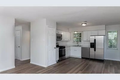 837 Yale Avenue, Lewisville, TX 75057 - Photo 5