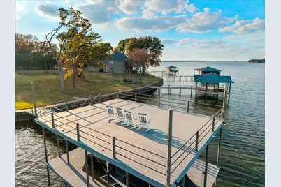 656 Enchanted Isles Drive, Mabank, TX 75156 - Photo 9