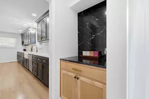 13660 Purple Sage Rd, Dallas, TX 75240 - Photo 17