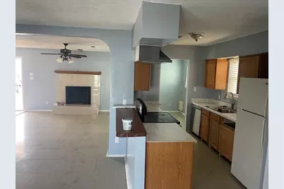 2517 Chevy Chase Drive, Irving, TX 75062 - Photo 5