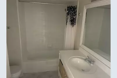 2517 Chevy Chase Drive, Irving, TX 75062 - Photo 13