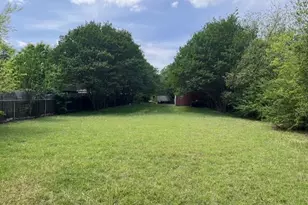 1626 Conner Dr, Dallas, TX 75217 - Photo 1