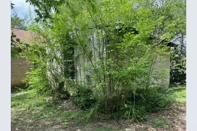 1626 Conner Drive, Dallas, TX 75217 - Photo 13