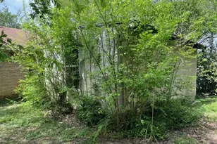 1626 Conner Dr, Dallas, TX 75217 - Photo 13