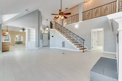 2655 Lakeforest Court, Dallas, TX 75214 - Photo 3