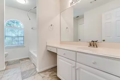 2655 Lakeforest Court, Dallas, TX 75214 - Photo 11