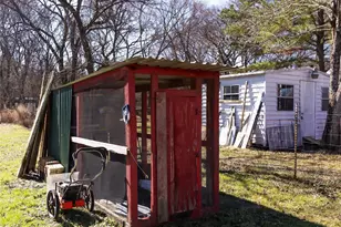 2448 Co Rd 2125, Ivanhoe, TX 75447 - Photo 37