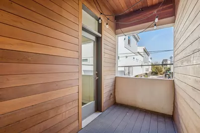 4976 Flitwick Court, Dallas, TX 75204 - Photo 9