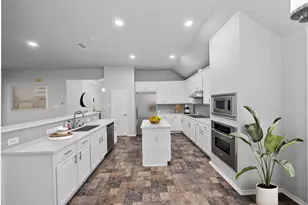 10700 Briar Brook Ln, Frisco, TX 75033 - Photo 13