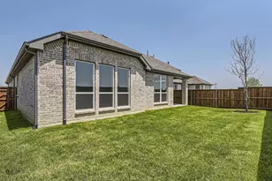 207 Buffalo Blvd, Rhome, TX 76078 - Photo 33