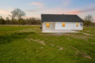 5211 SW 2385 County Rd, Wortham, TX 76681 - Photo 17