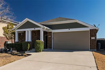 7902 Red Moon Trail, Fort Worth, TX 76131 - Photo 3