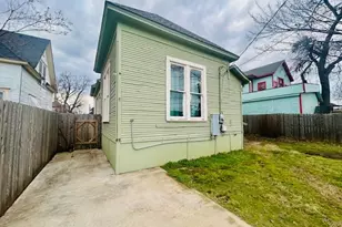 627 W Chestnut St, Denison, TX 75020 - Photo 21