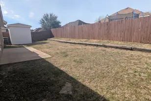 623 Antonio Lane, Waxahachie, TX 75165 - Photo 3