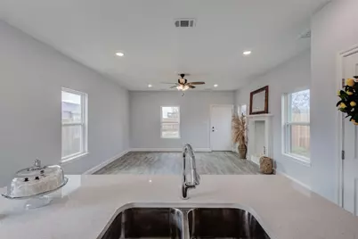 3101 Clinton Avenue #TX, Fort Worth, TX 76106 - Photo 5