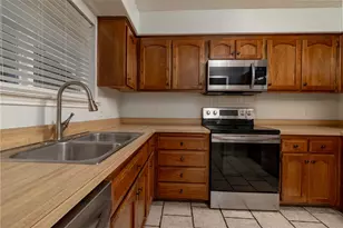 8040 Lazy Brook Dr, Watauga, TX 76148 - Photo 23