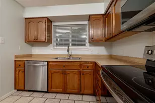 8040 Lazy Brook Dr, Watauga, TX 76148 - Photo 21