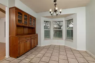 8040 Lazy Brook Dr, Watauga, TX 76148 - Photo 15