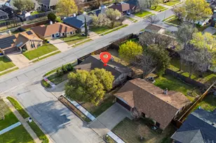 8040 Lazy Brook Dr, Watauga, TX 76148 - Photo 3