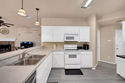 412 Barbara Jean Lane, Burleson, TX 76028 - Photo 17