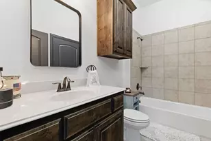 6876 Foghorn Ln, Grand Prairie, TX 75054 - Photo 25