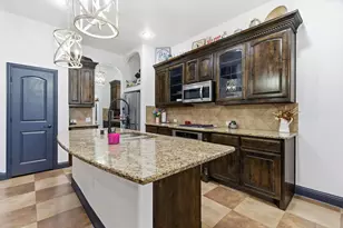 6876 Foghorn Ln, Grand Prairie, TX 75054 - Photo 13