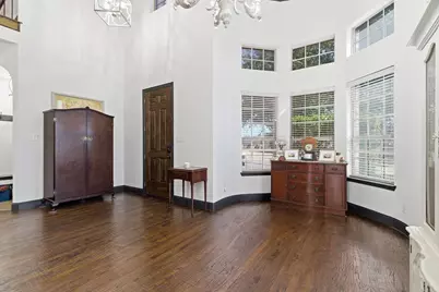 6876 Foghorn Lane, Grand Prairie, TX 75054 - Photo 5