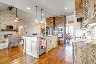 8617 Tuscan Wy, Godley, TX 76044 - Photo 15