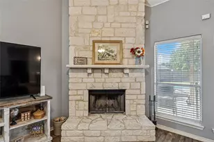 1220 Clairemont Ln, Burleson, TX 76028 - Photo 13