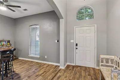 1220 Clairemont Lane, Burleson, TX 76028 - Photo 5