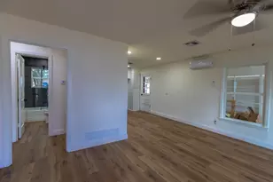 1105 Spring Branch St, Beverly Hills, TX 76711 - Photo 3