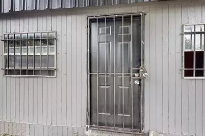 3818 S Lancaster Road #Building B, Dallas, TX 75216 - Photo 5