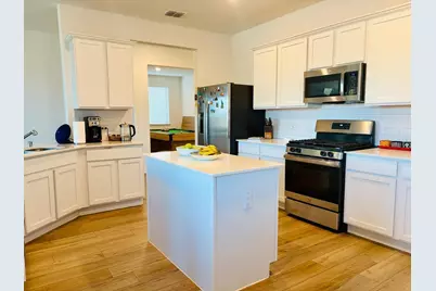 736 Pollyann Trail, Fort Worth, TX 76052 - Photo 9