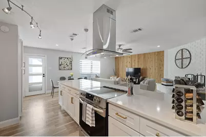 5112 Arbor Glen Road, The Colony, TX 75056 - Photo 9