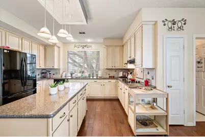 2156 Sandell Drive, Grapevine, TX 76051 - Photo 17