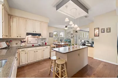 2156 Sandell Drive, Grapevine, TX 76051 - Photo 19