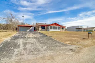 1504 Linda Ln, Weatherford, TX 76087 - Photo 1