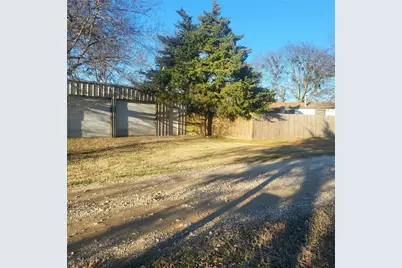 548 E US Highway 69, Point, TX 75472 - Photo 3