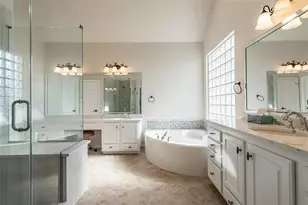 2510 Waterford Dr, Irving, TX 75063 - Photo 13