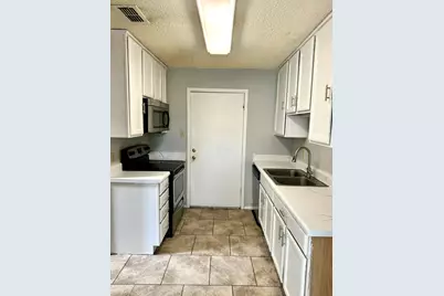 3400 Ambassador Row, Dalworthington Gardens, TX 76013 - Photo 7