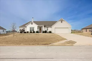 10251 Finch Rd, Sanger, TX 76266 - Photo 3
